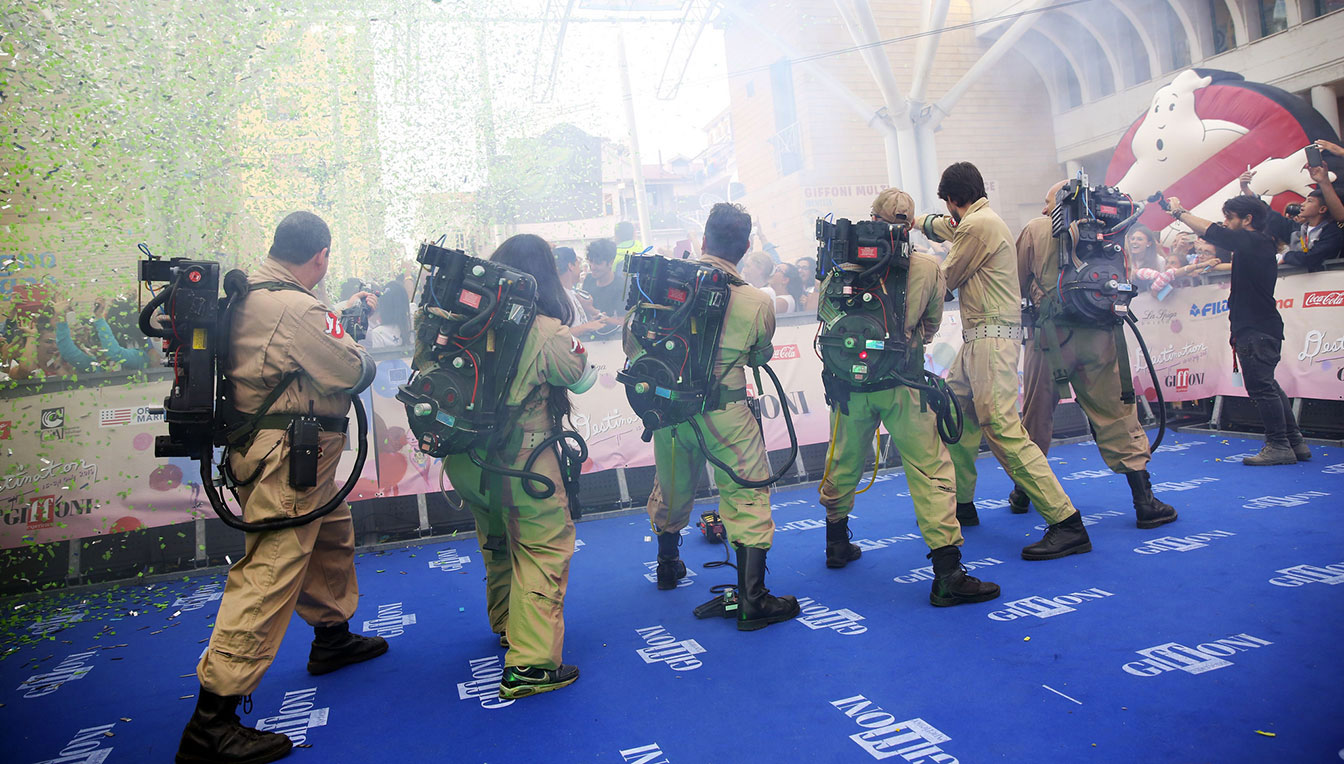 ghostbusters-blue-carpet-giffoni-cosplayer-02