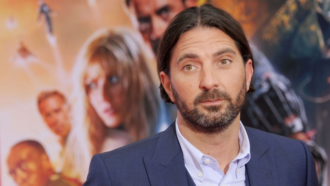 drew-pearce